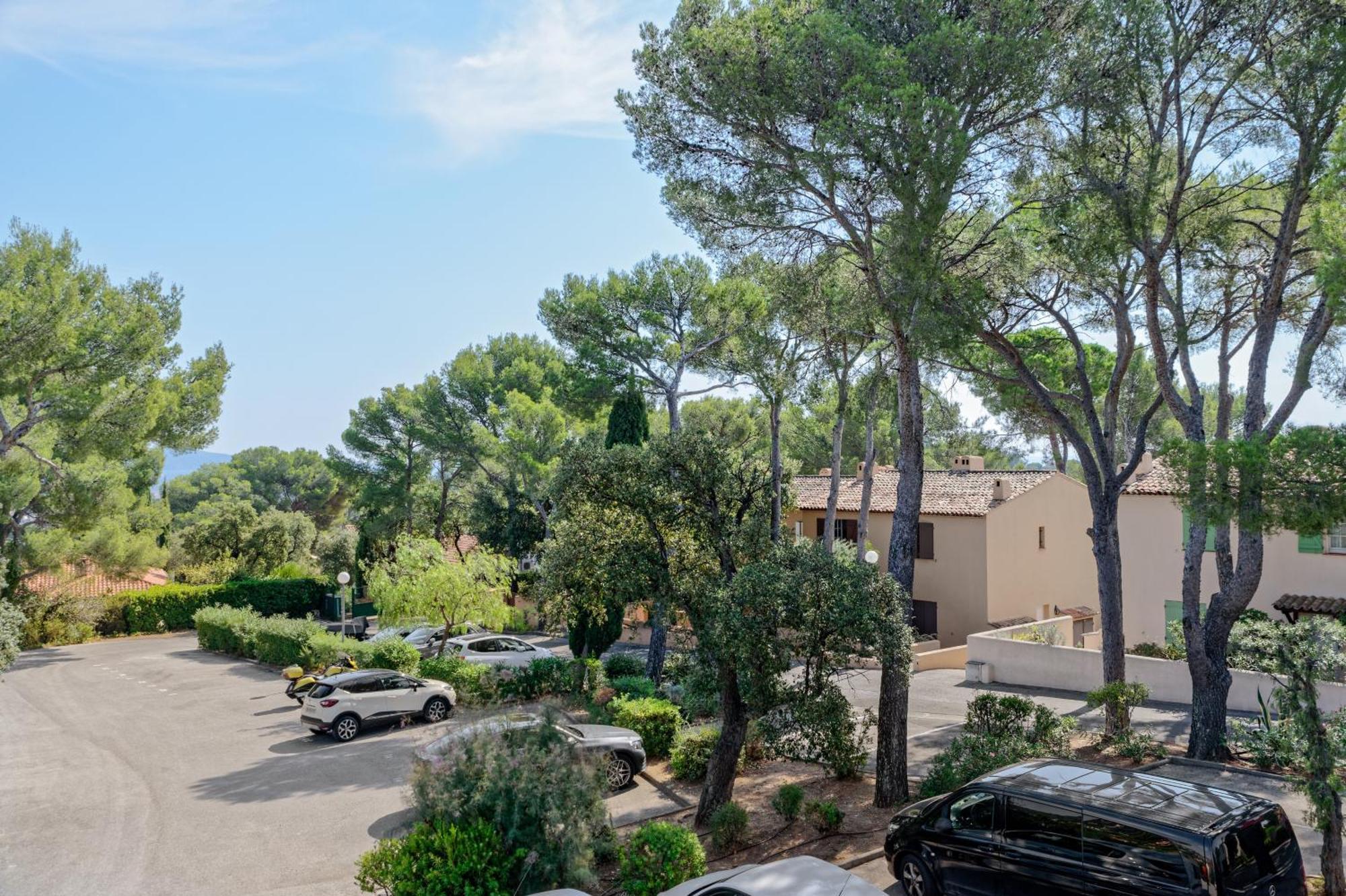 Residence Partenaire Le Domaine De Garlande Cavalaire-sur-Mer Eksteriør billede
